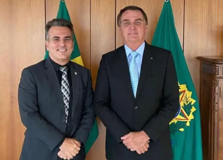 Entre especulações, Sérgio Queiroz nega encontro com Bolsonaro, mas admite possibilidade de mudança de definição em João Pessoa 