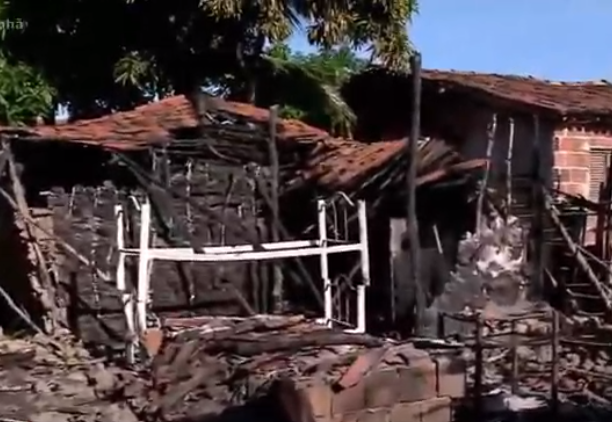 Grupo armado expulsa moradores e incendeia residências, em Santa Rita