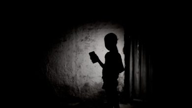 Homem é preso por aliciar menores e armazenar cenas de nudez envolvendo crianças, na PB