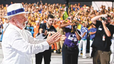 Oposição moverá pelo menos 12 ações contra desfile em homenagem a Lula