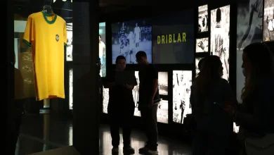 Museu do Futebol lança exposição sobre camisas da seleção brasileira