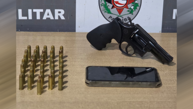 Polícia MIlitar prende homem com tornozeleira e apreende arma de fogo