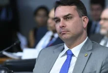 Flávio Bolsonaro Valdemar Costa Neto