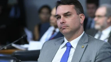 Flávio Bolsonaro Valdemar Costa Neto